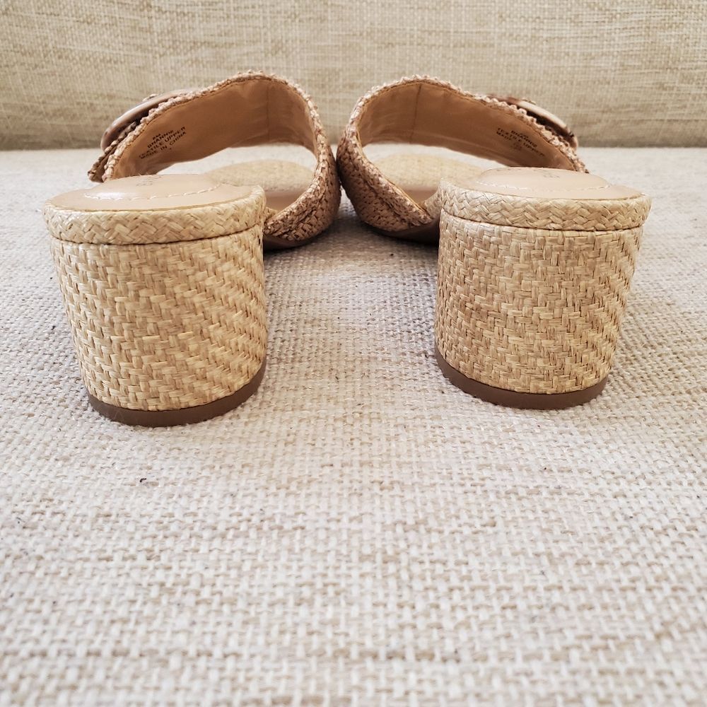 Bandolino Anni Crochet Block Heel Slide Dress Sandals sz 8 - Picture 7 of 13